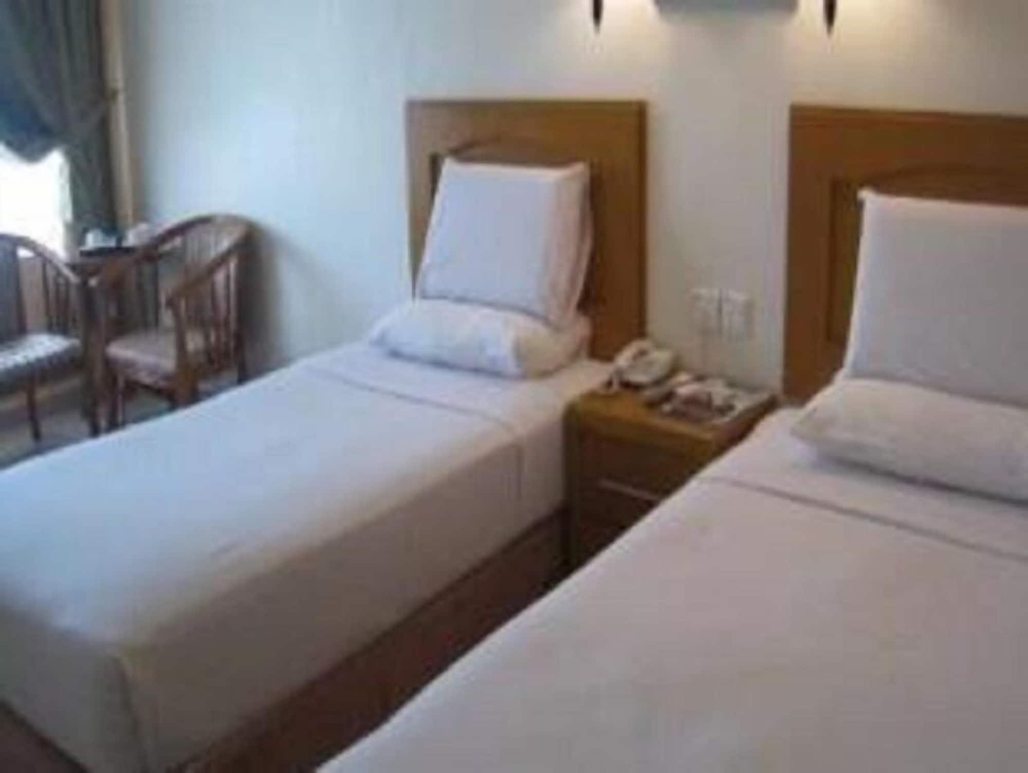 Megah D'Aru Hotel Kota Kinabalu Dış mekan fotoğraf